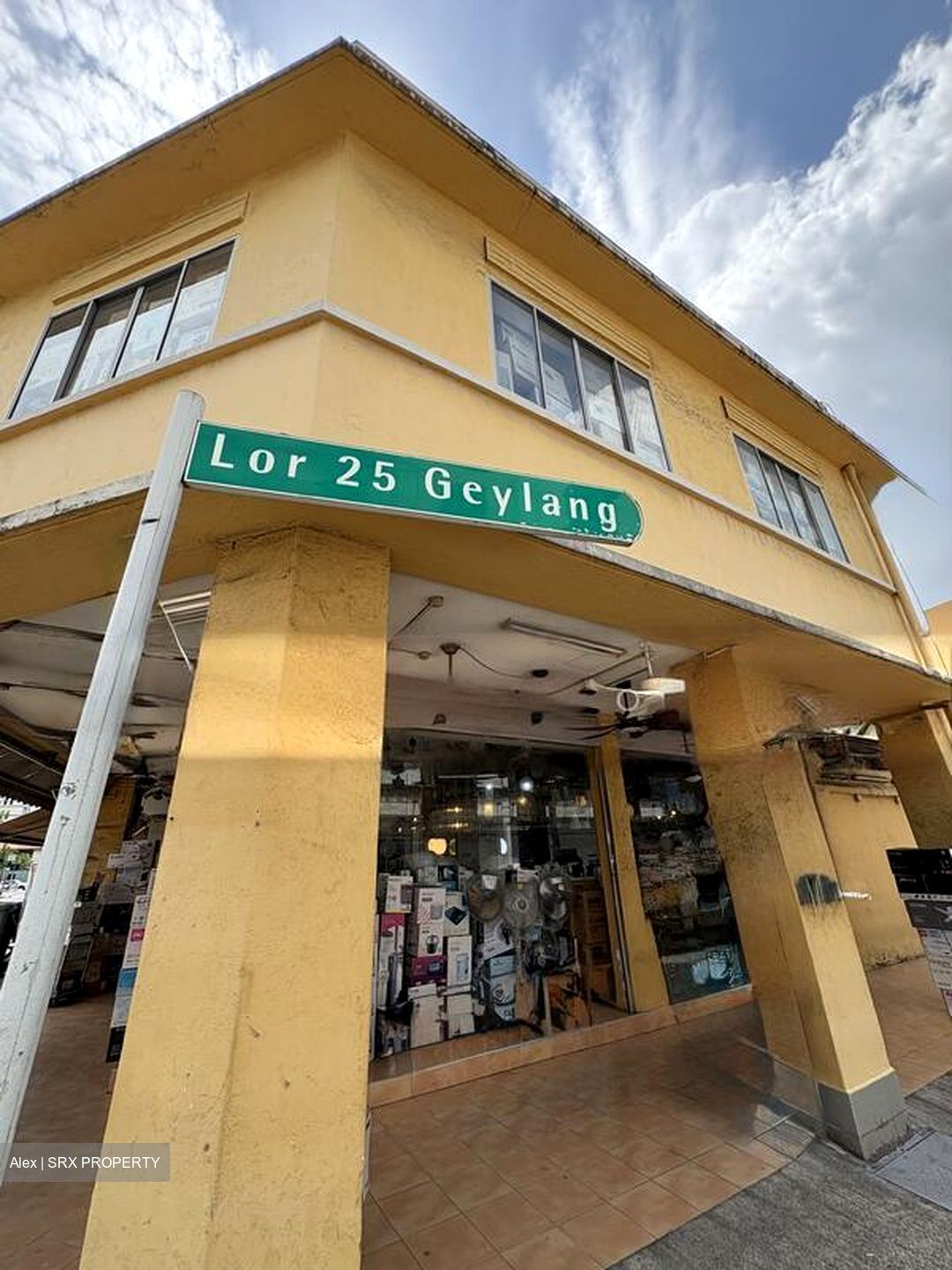 Lorong Bachok (D14), Shop House #573418501